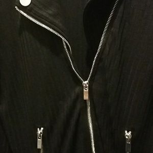 A light sweater that looks like a moto biker jacke